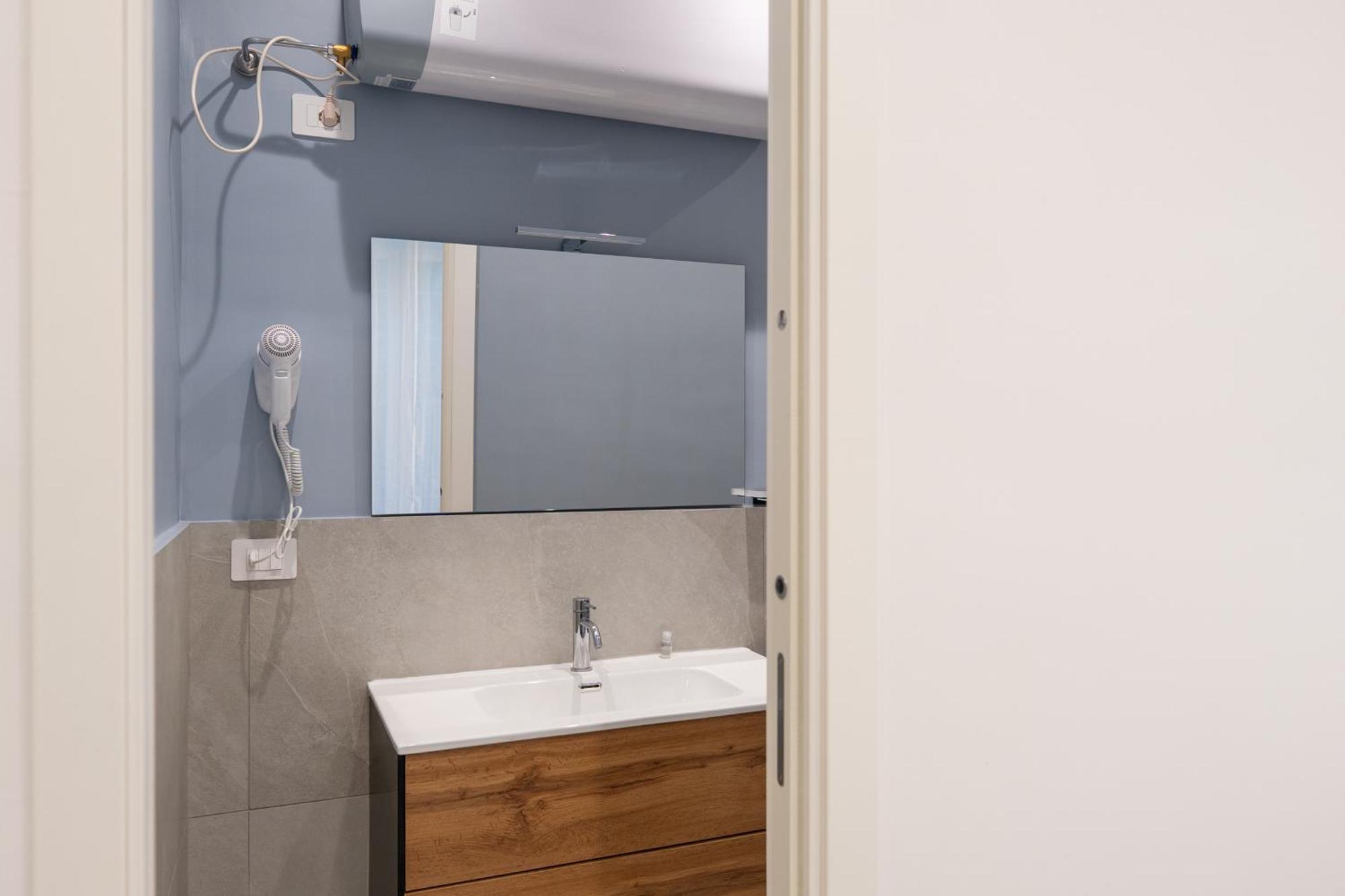 Suites Gaudioso Napoli Center Eksteriør bilde